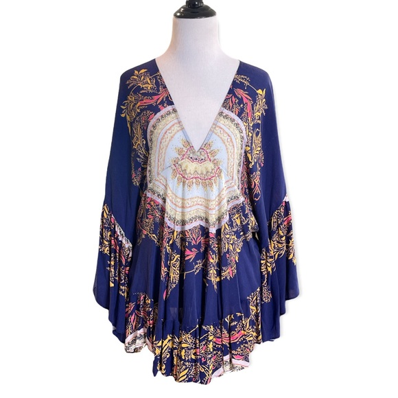 FREE PEOPLE SUNSET DREAMS TUNIC BELL SLEEVE BLOUSE IN BLUE - Picture 2 of 16